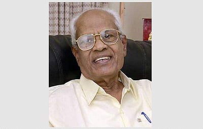 பிரபல திரைப்பட வசனகர்த்தா ஆரூர்தாஸ் காலமானார்