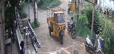 மங்களூரு: குற்றவாளி வெடிகுண்டுடன் எடுத்துக்கொண்ட படம் வைரல்!