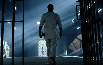 வெளியானது 'கைதி' ஹிந்தி ரீமேக் டீசர்