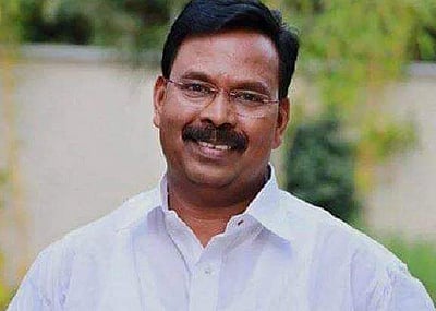 காங்கிரஸிலிருந்து ரூபி மனோகரன் தற்காலிக நீக்கம்! - காரணம்?