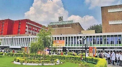 எய்ம்ஸ் சர்வரில் சைபர் தாக்குதல்: விஐபி நோயாளிகளின் தகவல்கள்?