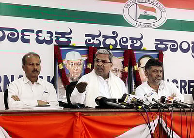 சுதந்திரத்திற்காக  ஒரு ஆர்எஸ்எஸ்காரராவது உயிர்தியாகம் செய்துள்ளாரா? சித்தராமையா கேள்வி