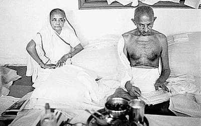 அஹிம்சை அழியாது...