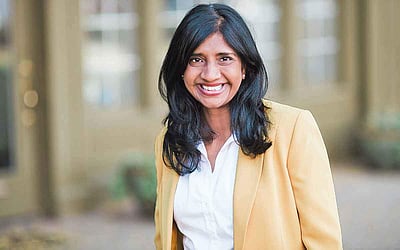 இந்திய வம்சாவளி பெண் அமெரிக்காவில் ஆளுநர்!