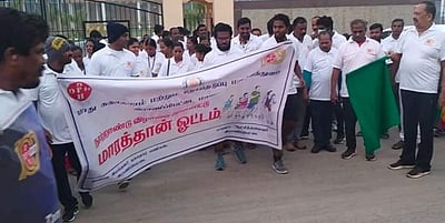 ராணிப்பேட்டையில் மாரத்தான் ஓட்டம்: அமைச்சர் ஆர்.காந்தி துவக்கி வைத்தார்