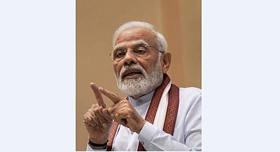 தில்லி மாபெரும் நகரமாக்கப்படும்: பிரதமா் மோடி