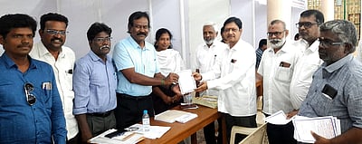 லாஸ்பேட்டையில் சட்டசேவை சிறப்பு முகாம்