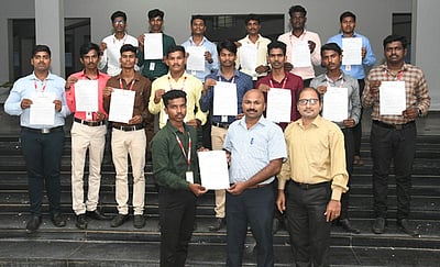 கல்லூரியில் வேலைவாய்ப்பு முகாம்