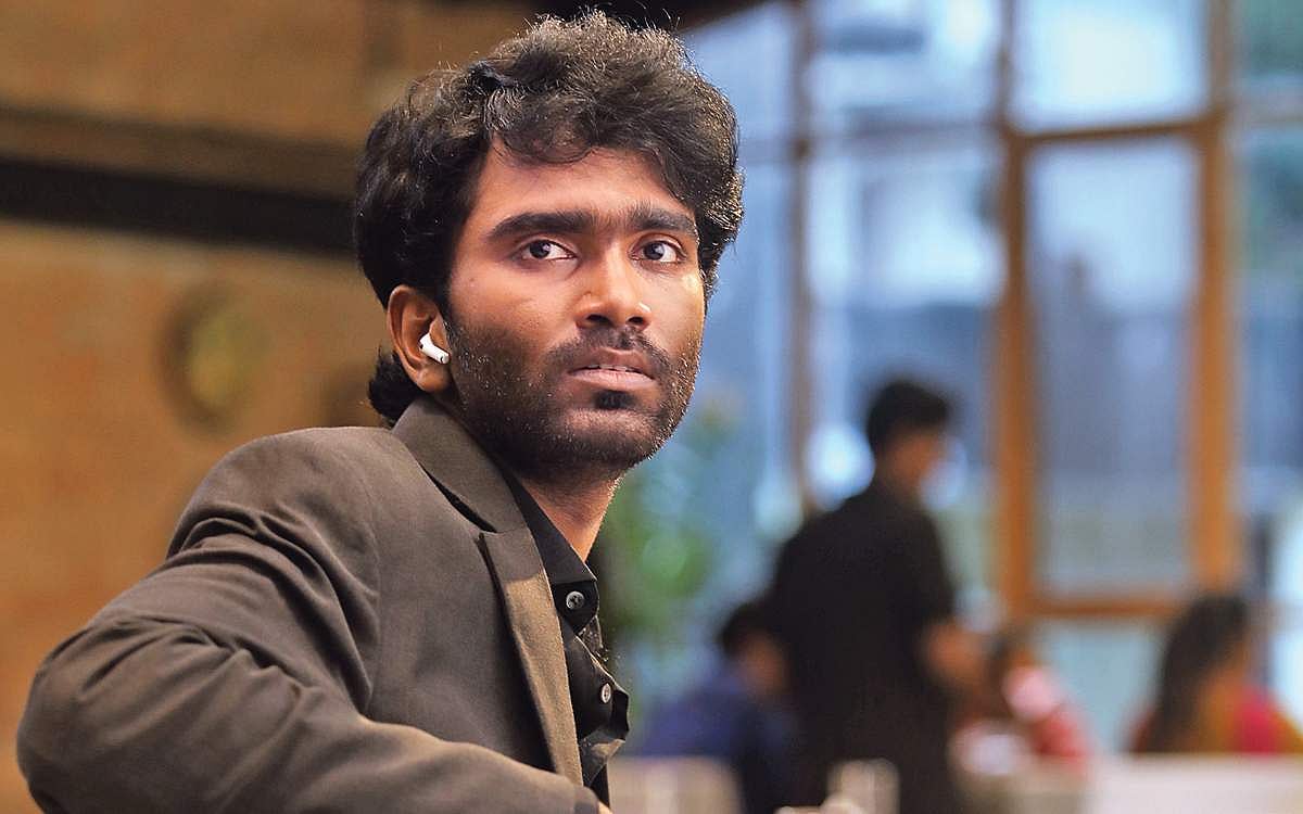 ஹீரோவான இயக்குநர்