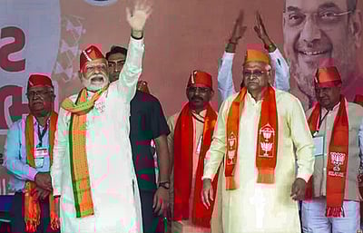 குஜராத்தில் முந்தைய சாதனைகளை முறியடிப்பதே இலக்கு