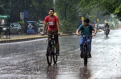 நான்கு நாள்களுக்கு கனமழை எச்சரிக்கை: கேகேஎஸ்எஸ்ஆர் ராமச்சந்திரன்