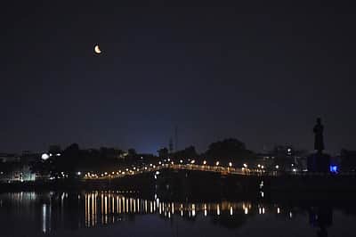 2022ஆம் ஆண்டின் கடைசி சந்திர கிரகணம் - புகைப்படங்கள்