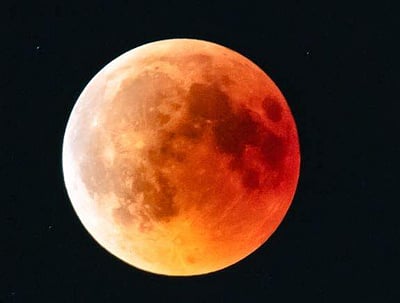 இன்று சந்திர கிரகணம்! தவறான நம்பிக்கைகளும் அறிவியல் உண்மைகளும்!!