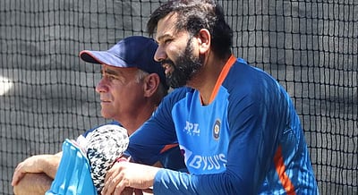 டி20 உலகக் கோப்பை: பயிற்சியின்போது ரோஹித் சர்மாவுக்கு என்ன ஆனது?