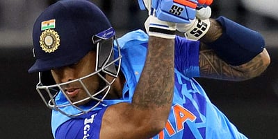 சூர்யகுமார் யாதவைப் பாராட்டும் பாகிஸ்தான் அணியின் ஆலோசகர்!