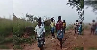 சாலை வசதி இல்லாததால் சடலத்தை டோலிகட்டி தூக்கிச் சென்ற அவலம்: கண்டுகொள்ளாத வாணியம்பாடி நிர்வாகம்