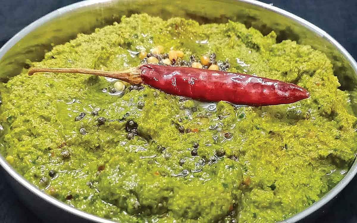 அரசு மர கொழுந்து இலை துவையல்