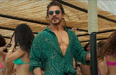 ஷாருக்கானின் பதான்: ‘அழையா மழை’ தமிழ் பாடல் வெளியீடு