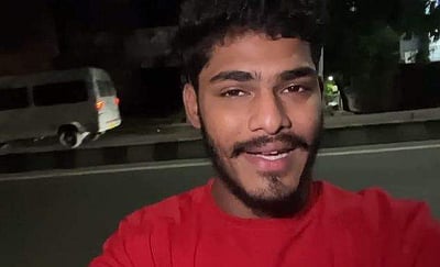 பிரபல யூடியூபர் டிடிஎஃப் வாசன் மீது வழக்குப்பதிவு: ரசிகர்கள் மீது தடியடி 