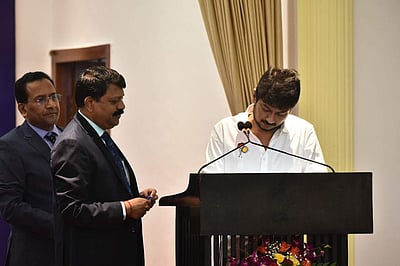 அமைச்சரானார் உதயநிதி ஸ்டாலின்!