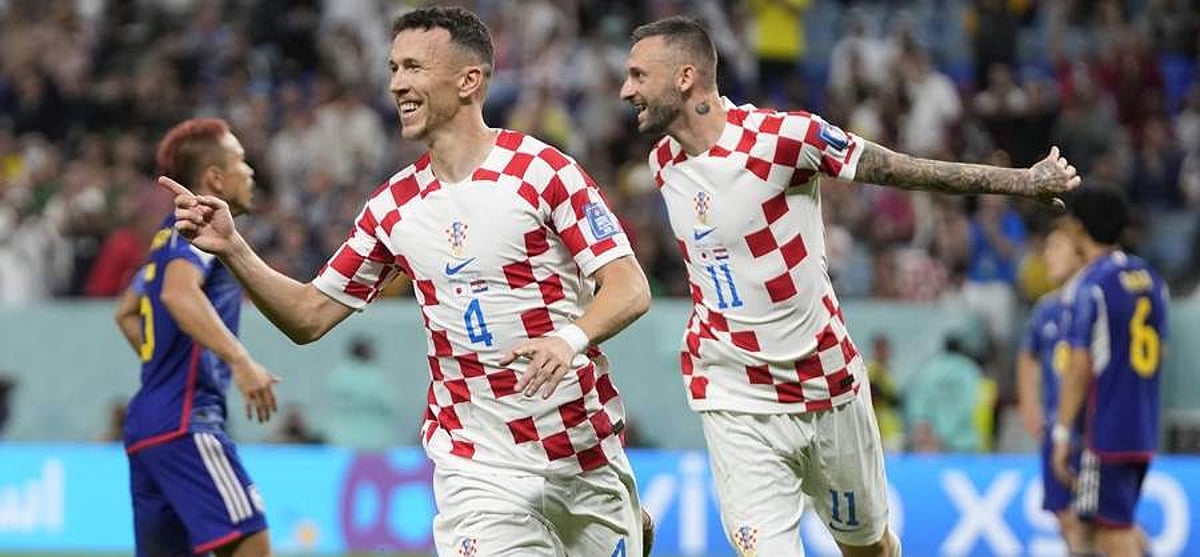 உலகக் கோப்பை: சாதிப்பார்களா சதுரங்கச் சட்டைக்காரர்கள்?