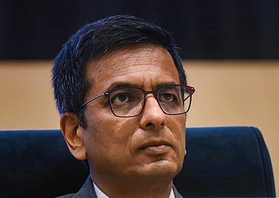 ஆளுநர்களின் செயல்பாட்டுக்கு தலைமை நீதிபதி அதிருப்தி