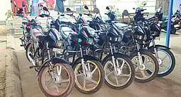 பறிமுதல் இருசக்கர வாகனங்கள் நாளை பொது ஏலம்