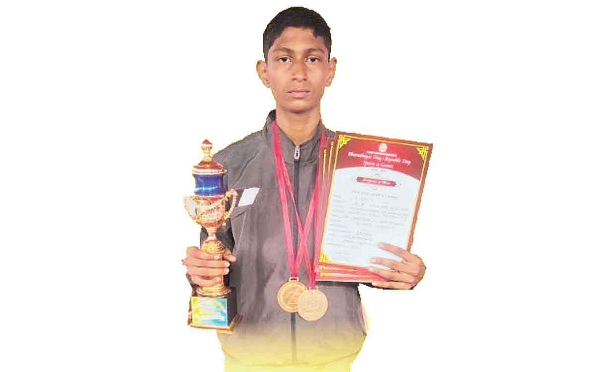 விளையாட்டில் ஜொலிக்கும்..!