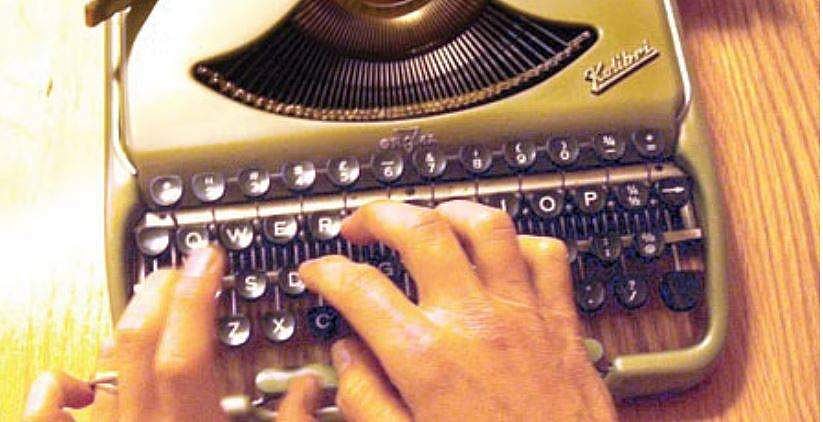 சுருங்கிப்போனதோ சுருக்கெழுத்துமுறை?