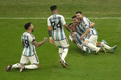 போராடி வென்றது ஆர்ஜென்டீனா