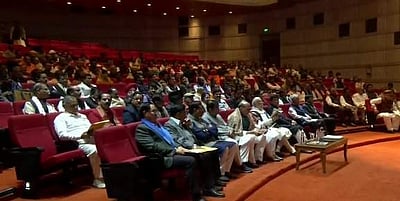 மோடி தலைமையில் பாஜக நாடாளுமன்றக் குழுக் கூட்டம்