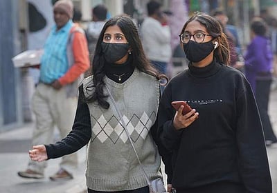 இந்தியாவில் 4 பேருக்கு, சீனாவில் பரவும் புதிய வகை கரோனா!