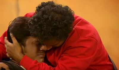 கதறி அழுத அஷீமை கட்டியணைத்த விக்ரமன்! பிக் பாஸில் என்ன நடந்தது?