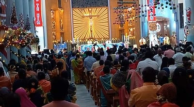 சேலத்தில் கிறிஸ்துமஸ் தின சிறப்பு வழிபாடு