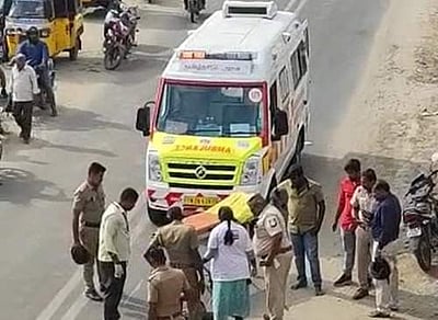 மதுரையில் இளைஞர் வெட்டிக் கொலை: காவல்துறையினர் விசாரணை!