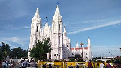 சுனாமி 18ம் ஆண்டு நினைவு நாள்: வேளாங்கண்ணி பேராலயத்தில் சிறப்பு திருப்பலி!