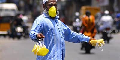 புதுச்சேரியில் முகக்கவசம் அணிய ஆட்சியர் அறிவுறுத்தல்!