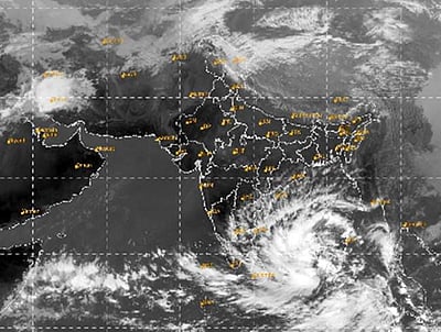 புயல் எதிரொலி: சென்னையில் 8,9-ல் மிக மிகக் கனமழைக்கு வாய்ப்பு!