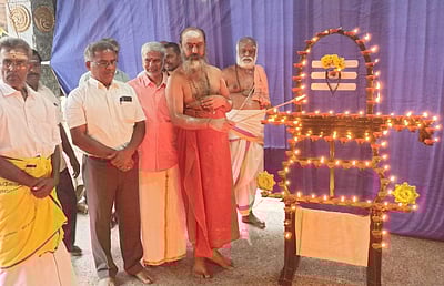 அவிநாசி லிங்கேஸ்வரர் கோயிலில் லட்சதீபம்!