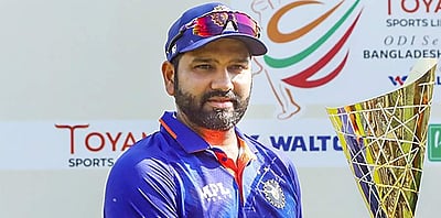 ரோஹித் சர்மாவுக்குக் காயம்: பிசிசிஐ தகவல்