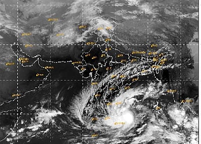 மாண்டஸ் புயல் தீவிர புயலாக வலுப்பெறும்: மாநகராட்சி உதவி எண் அறிவிப்பு!