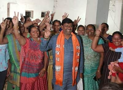 மோர்பி தொகுதி: ஆற்றில் குதித்து மக்களைக் காப்பாற்றியவர் வெற்றி!