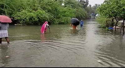 கடல் நீர் புகுந்த கிராமங்கள்!