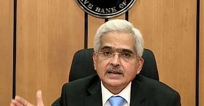 ‘ரஷியா-உக்ரைன் போரால் ரிசா்வ் வங்கியின் சவால் அதிகரிப்பு’