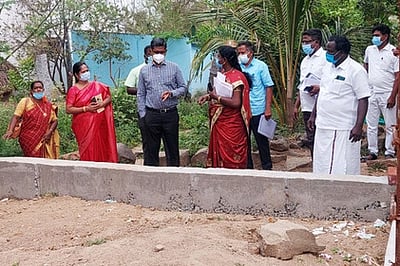 வளா்ச்சித் திட்டப் பணிகள்: ஆட்சியா் ஆய்வு