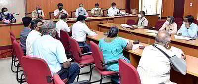 ஆனைமலை மாசாணியம்மன் கோயில் தேரோட்டம்: வெளிமாநிலம், வெளிமாவட்ட பக்தா்களுக்குத் தடை