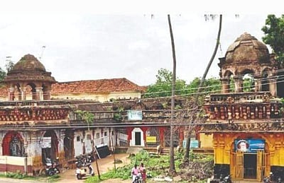 காதல் மனைவிக்கு மன்னர் கட்டிய கோவில்!