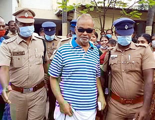 சிவசங்கா் பாபாவுக்கு உயா் தர சிறப்பு சிகிச்சை அளிக்கத்  தயாா்: உயா் நீதிமன்றத்தில் அரசு தகவல்