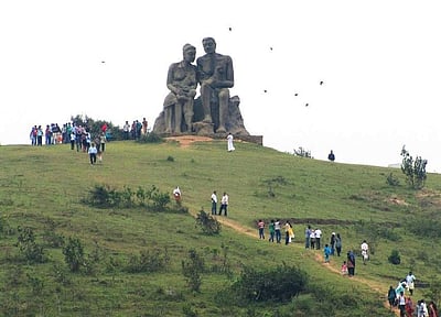 காதல் மனைவியால் உருவான இடுக்கி அணை!