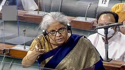 மத்திய பட்ஜெட்: பொருளாதாரத்தில் ஸ்திரத்தன்மையை உருவாக்கும்: நிதியமைச்சா் நிா்மலா சீதாராமன்